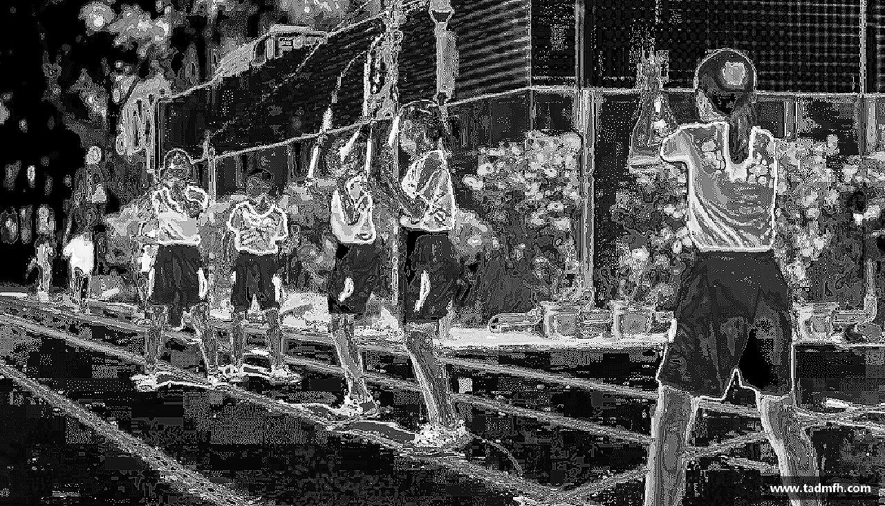 勇攀高峰，冠军在望！